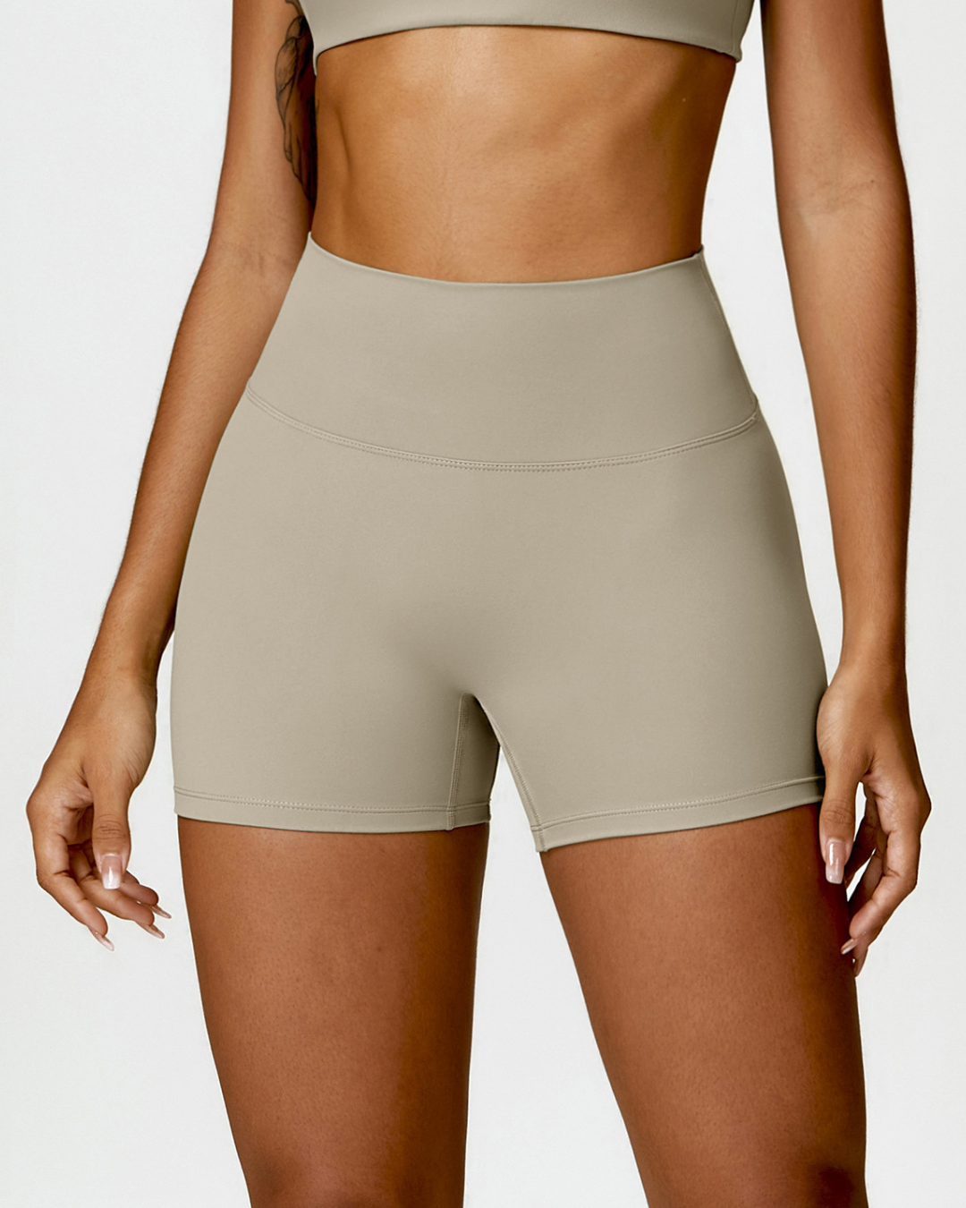 ISABELLE SHORTS - DYNAMIC STRETCH ACTIVE SHORTS