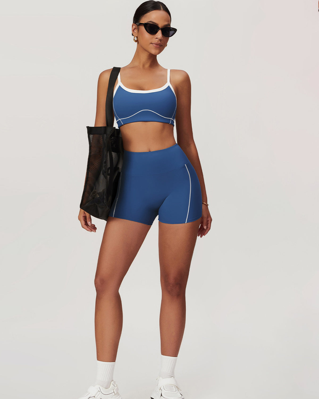 ARIELLE SHORTS - STRETCHABLE ACTIVE SHORTS