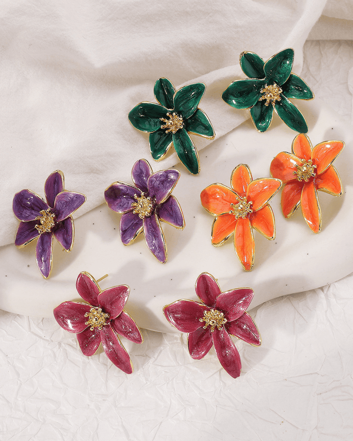 ENAMEL FLOWER STUD EARRINGS