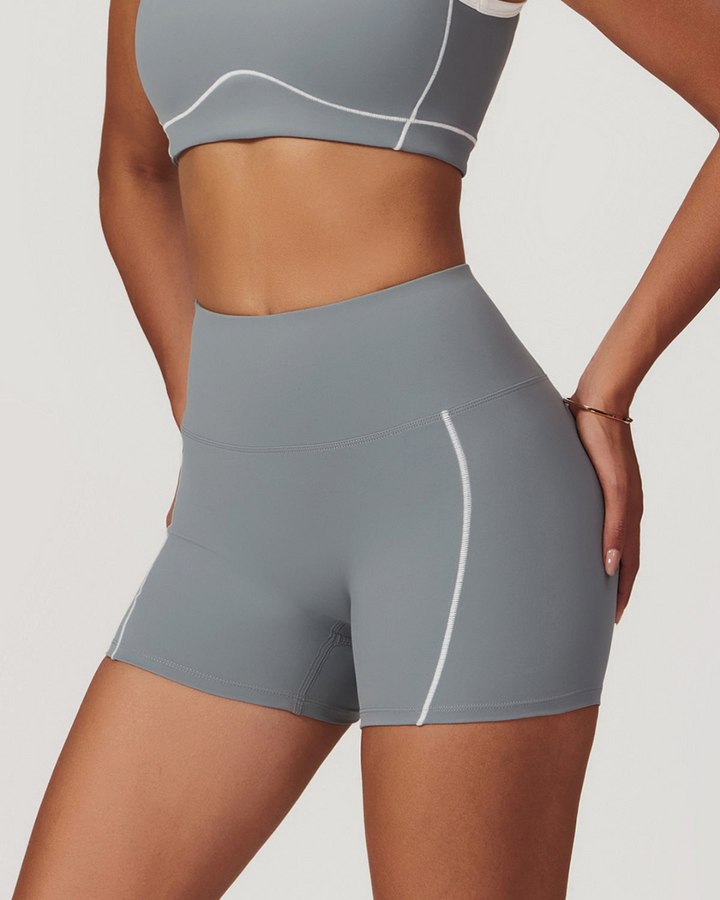 ARIELLE SHORTS - STRETCHABLE ACTIVE SHORTS